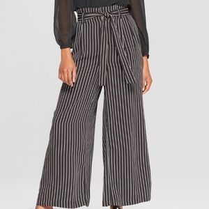 FINAL🚨DONATING SOON‼️ paper bag pants!